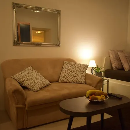 公寓 Studio-apartman Relax *