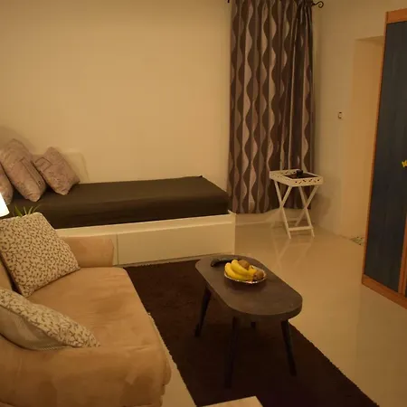 公寓 Studio-apartman Relax